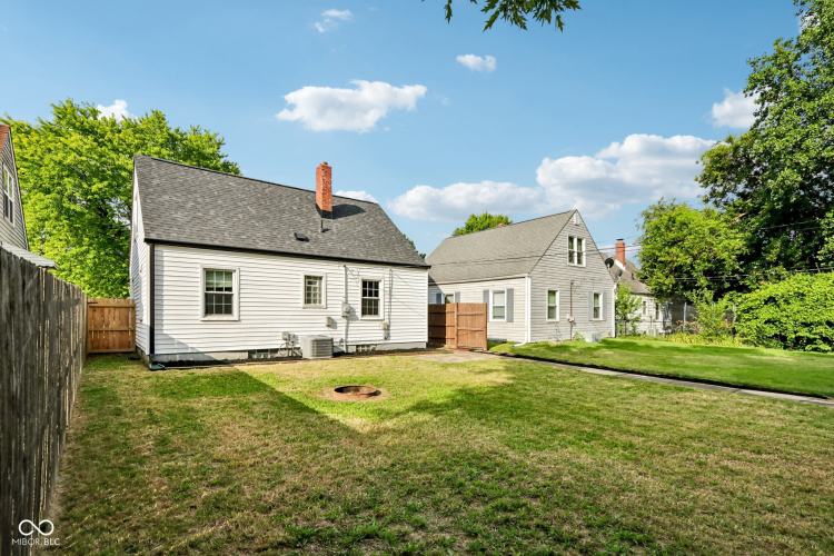 Listing Image 32