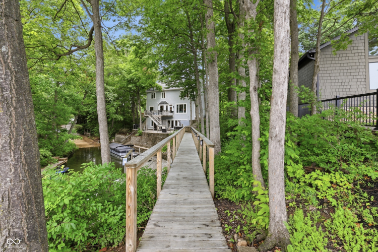 Listing Image 43
