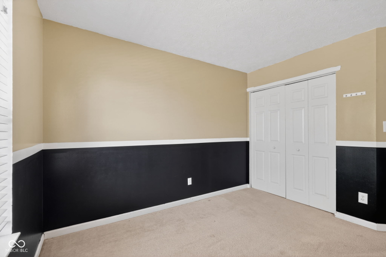 Listing Image 26