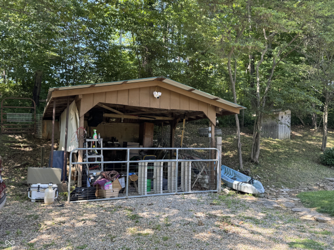 Listing Image 8