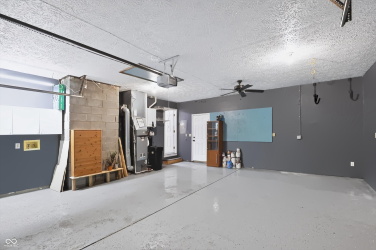 Listing Image 36