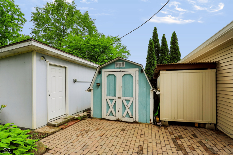 Listing Image 45