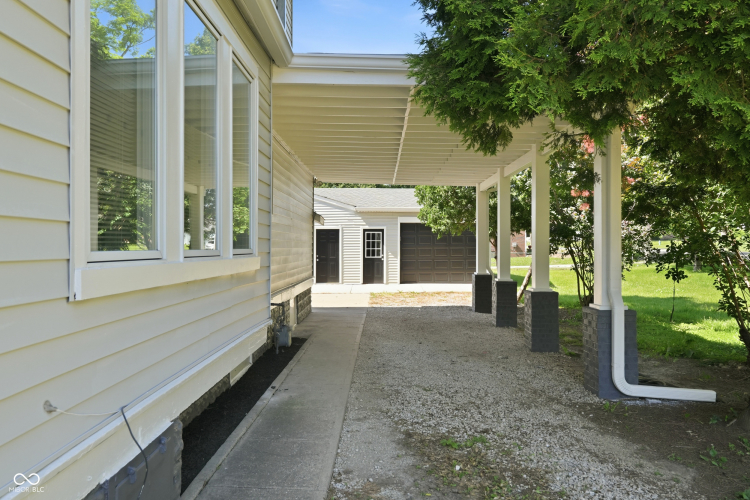 Listing Image 25