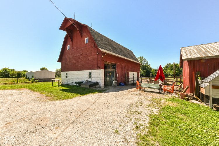 Listing Image 26