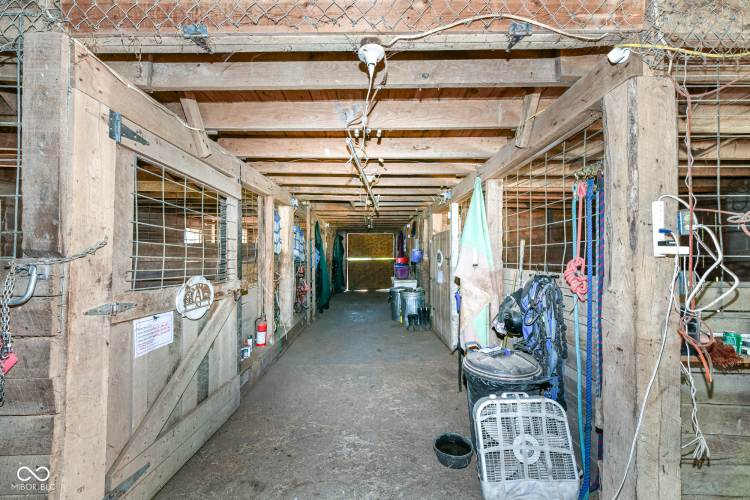 Listing Image 27