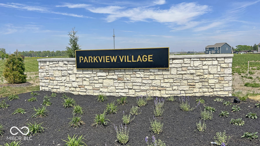 Listing Image 46