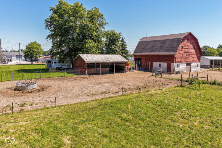 Listing Image 10