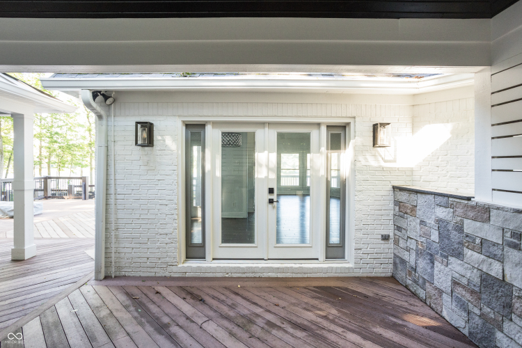 Listing Image 76