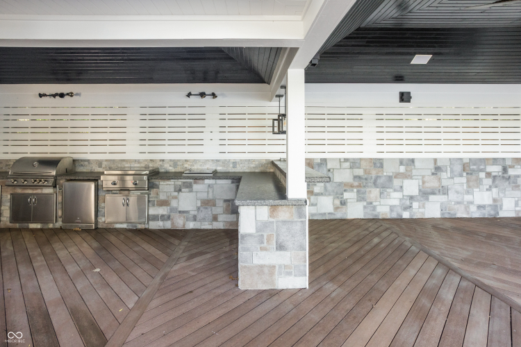 Listing Image 81