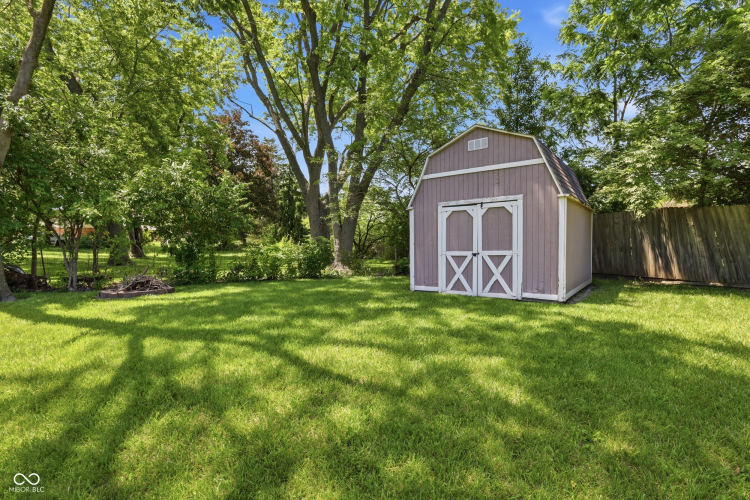 Listing Image 27