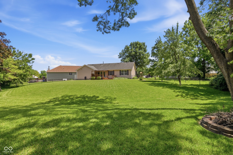 Listing Image 28
