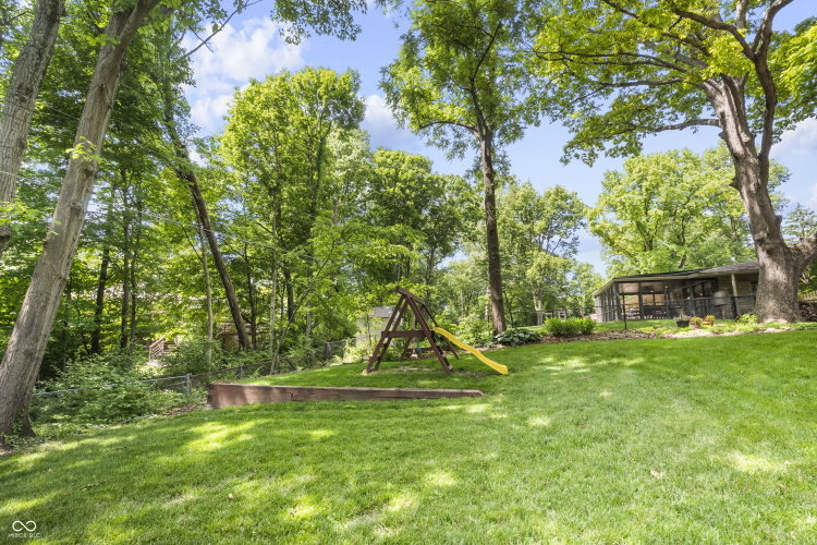 Listing Image 57