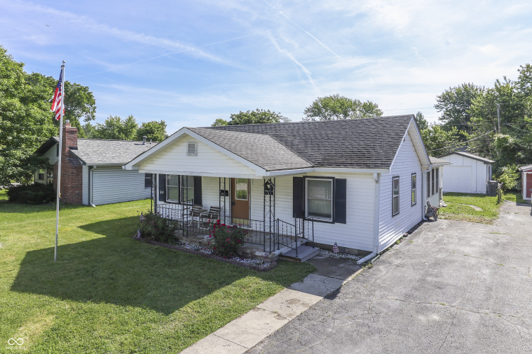 Listing Image 3