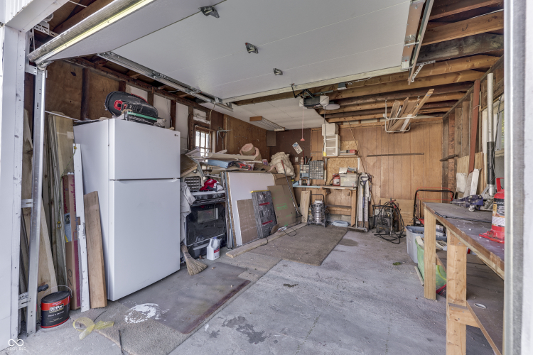 Listing Image 32