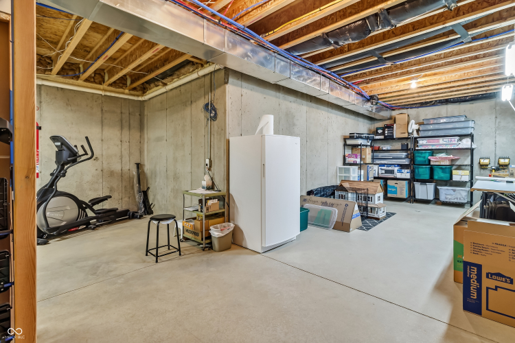 Listing Image 36
