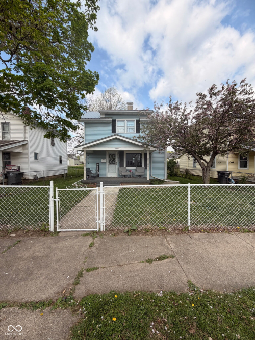 Listing Image 2