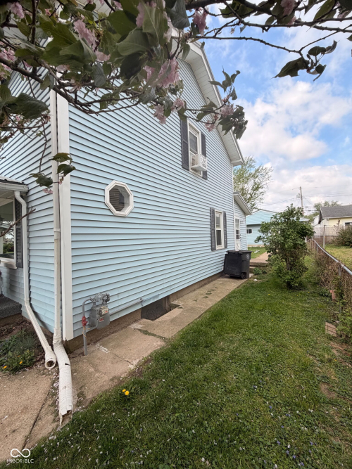 Listing Image 26