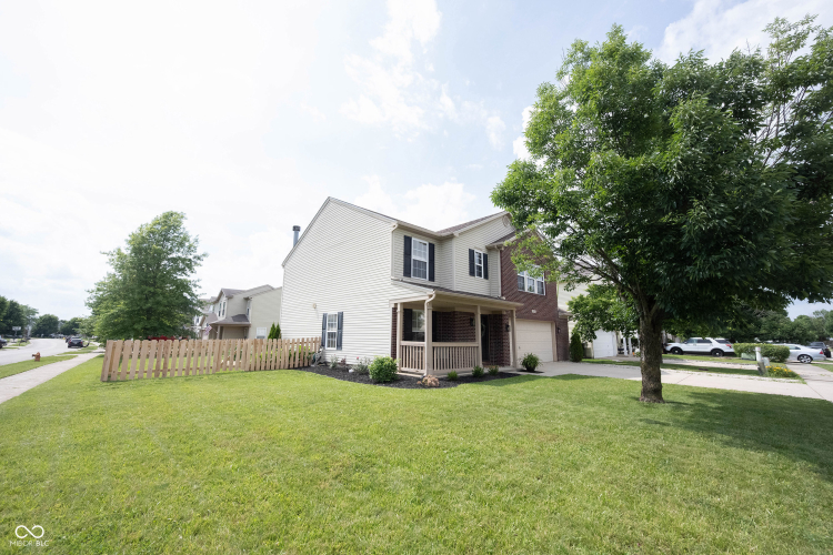 Listing Image 50