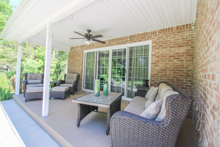 Listing Image 17