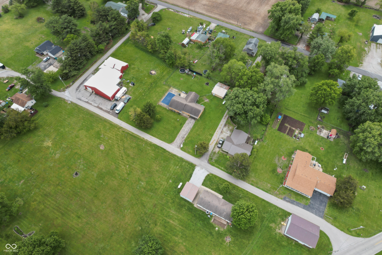 Listing Image 40