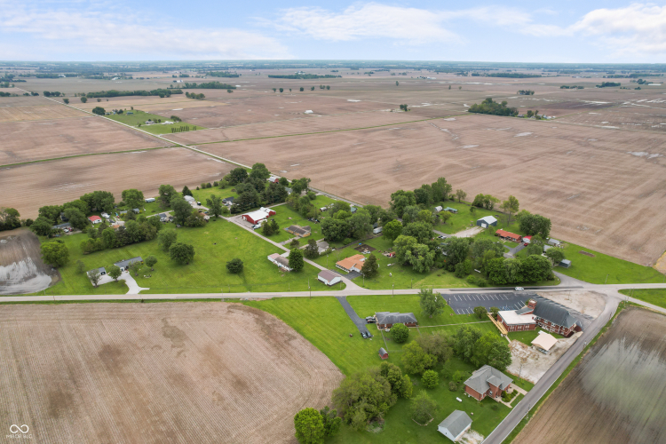 Listing Image 41