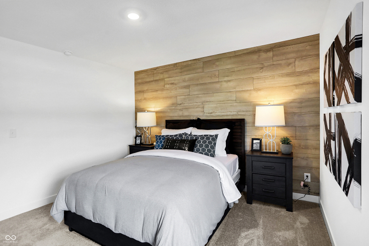 Listing Image 54