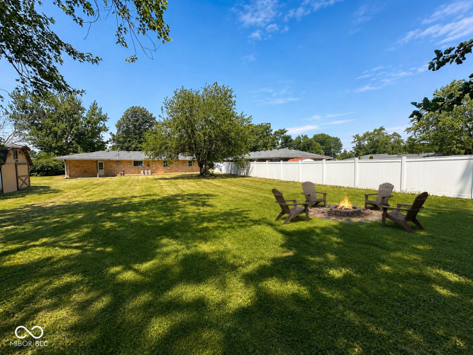 Listing Image 14