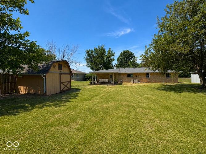 Listing Image 15