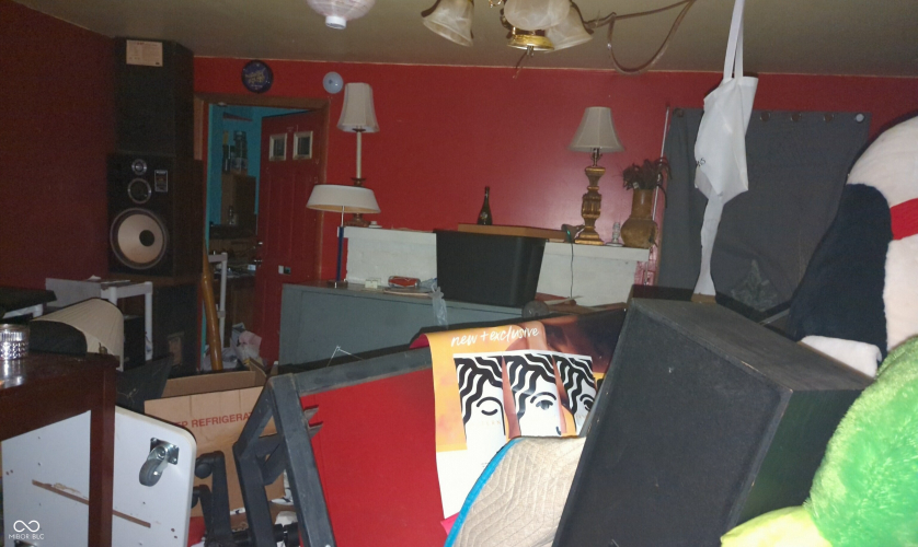 Listing Image 14