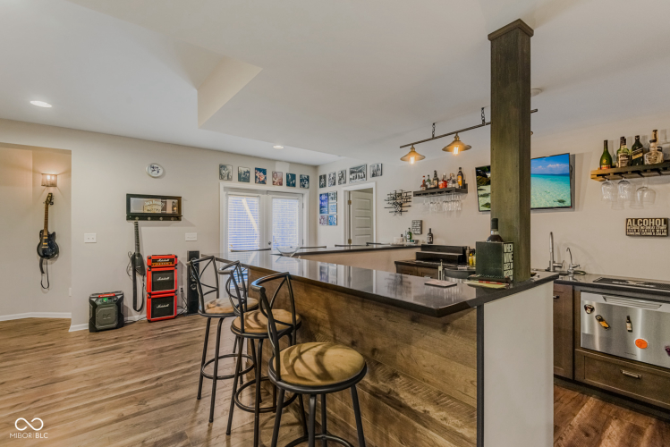 Listing Image 65