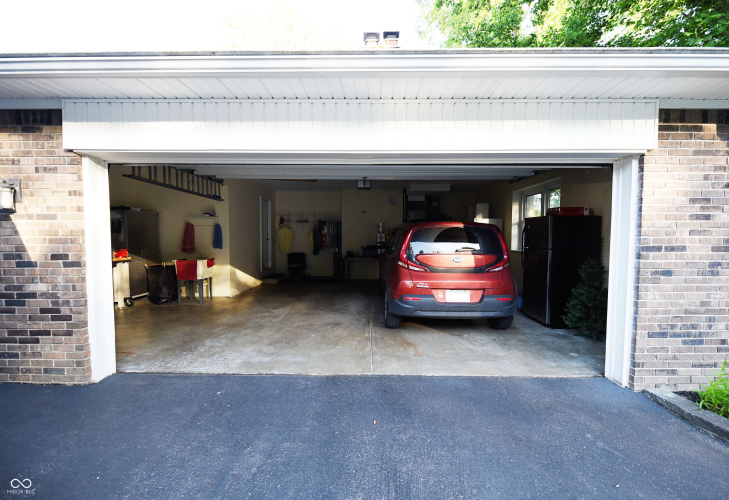 Listing Image 41