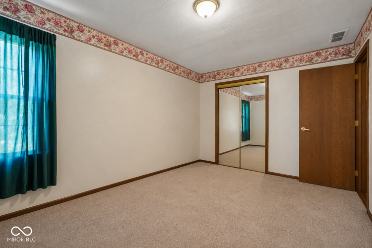 Listing Image 55