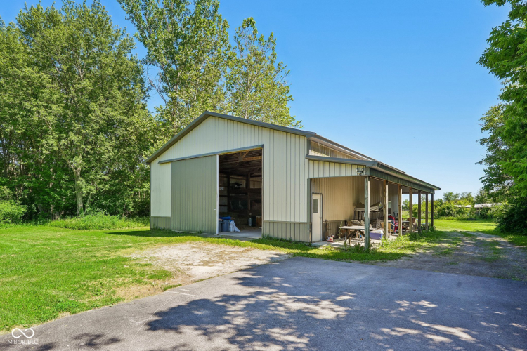 Listing Image 71