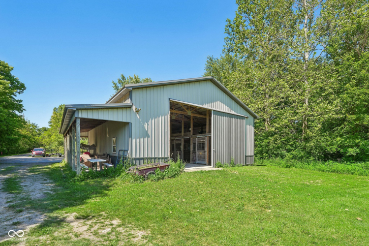 Listing Image 78