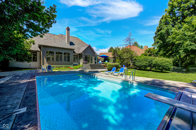 Listing Image 55