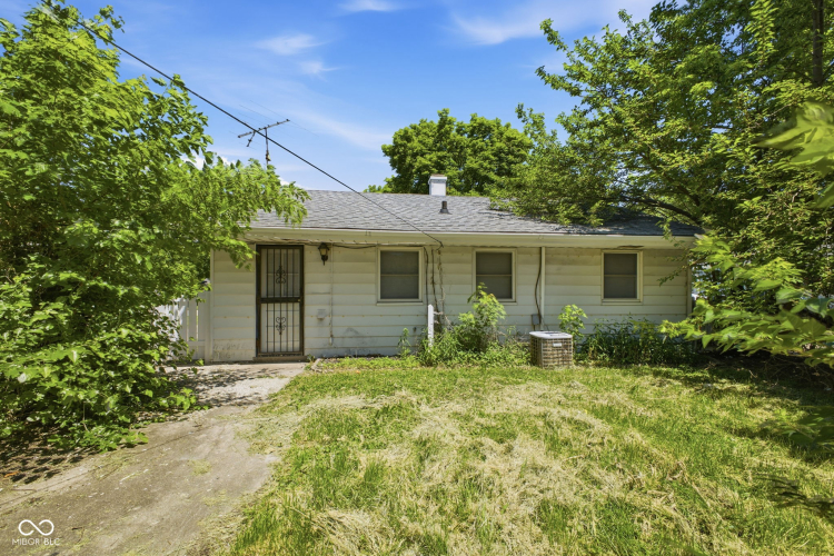 Listing Image 2