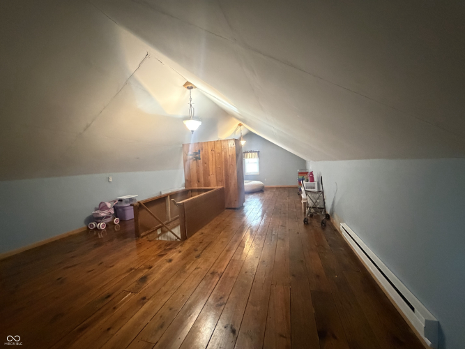 Listing Image 24
