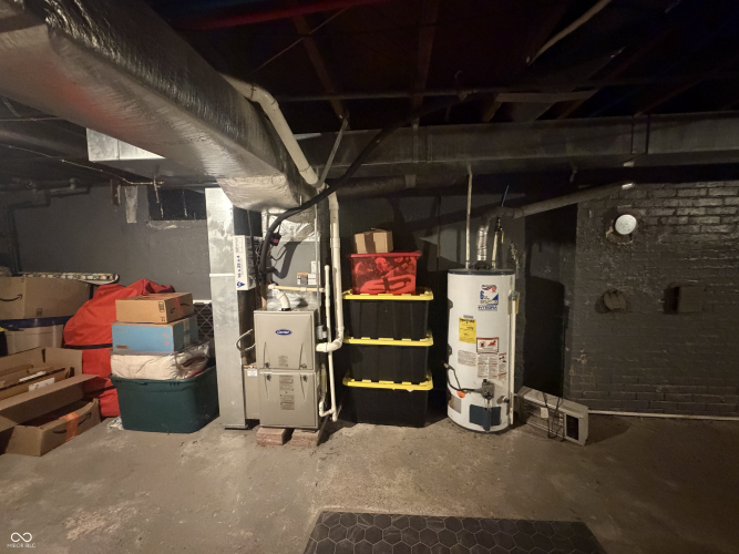 Listing Image 33