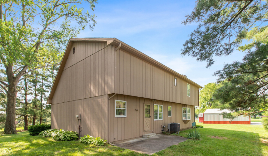 Listing Image 32