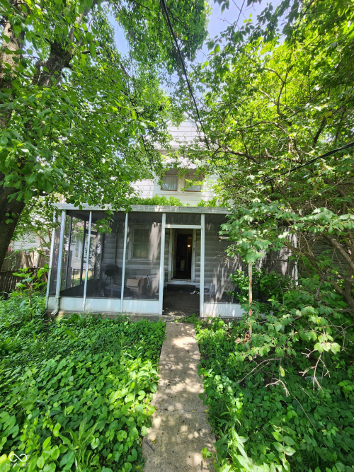 Listing Image 15