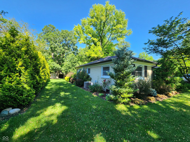 Listing Image 6