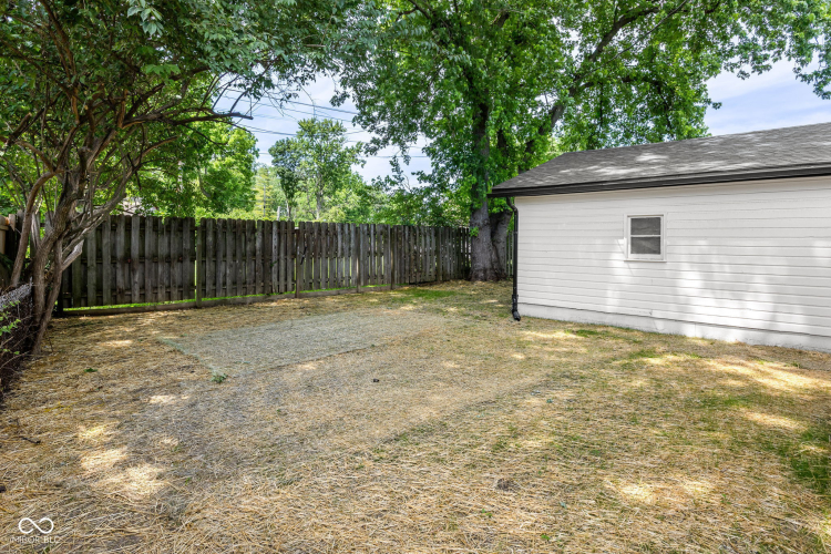 Listing Image 45
