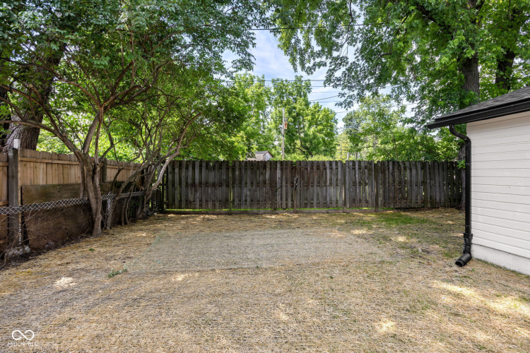 Listing Image 46
