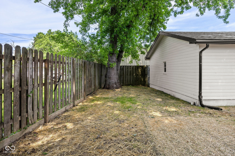 Listing Image 47