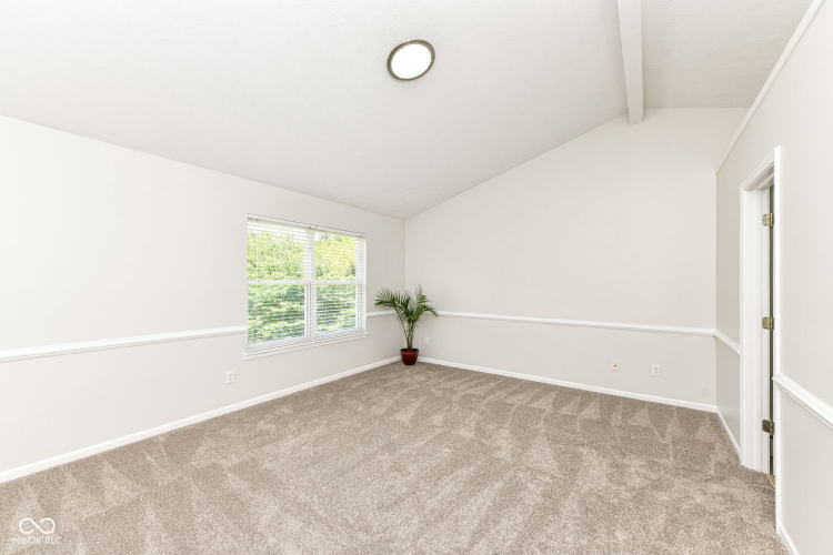 Listing Image 26