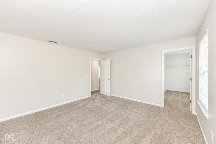 Listing Image 38