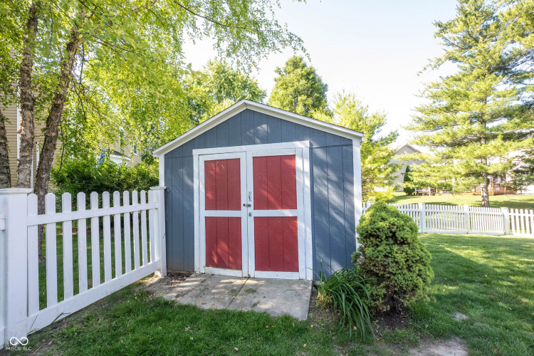 Listing Image 54