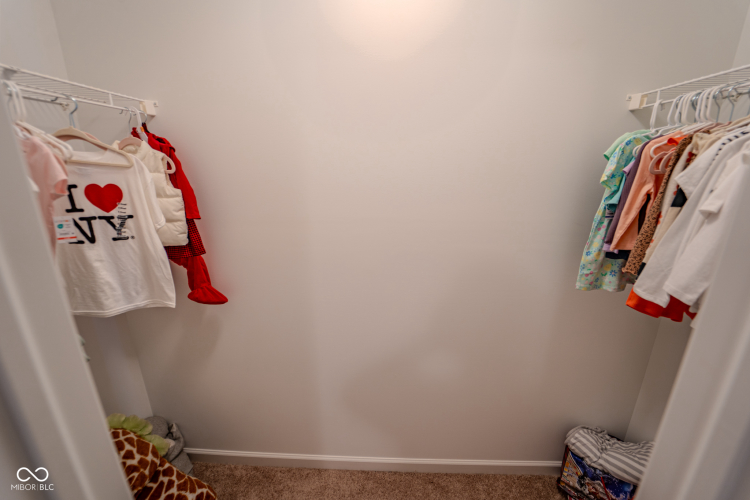 Listing Image 36