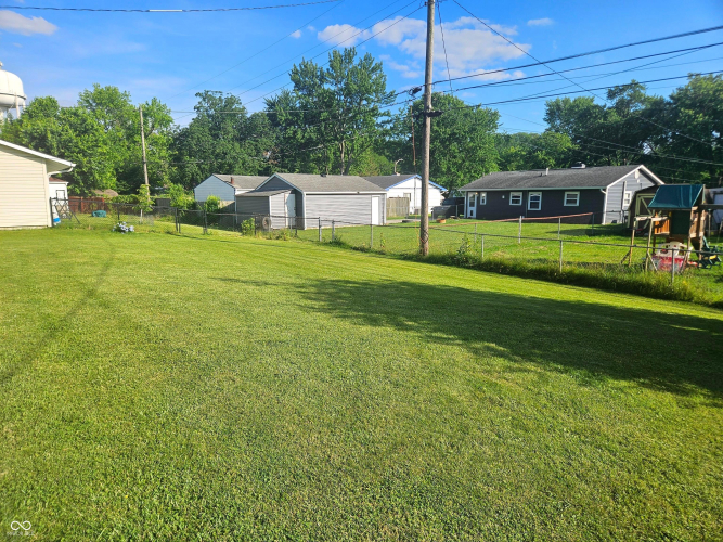 Listing Image 9