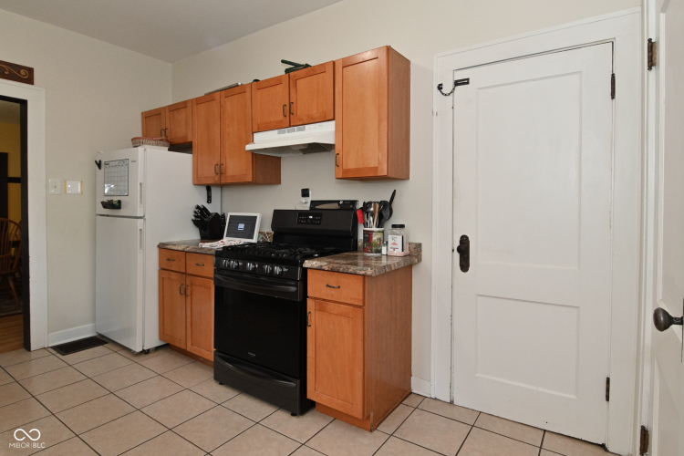 Listing Image 15